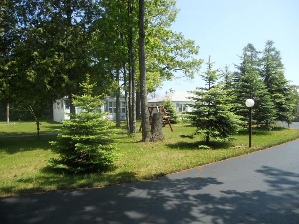 Stefan'S R&R Resort Lincoln Junction Bagian luar foto